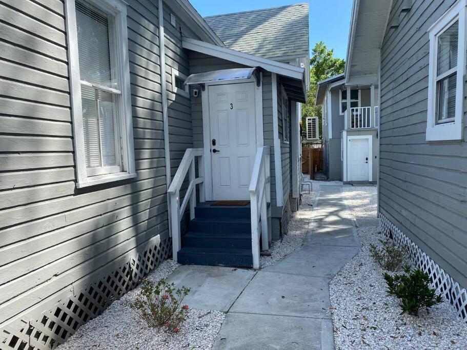 Chic Bungalow Apartment Steps From Armature Works & Downtown Riverwalk Tampa Esterno foto